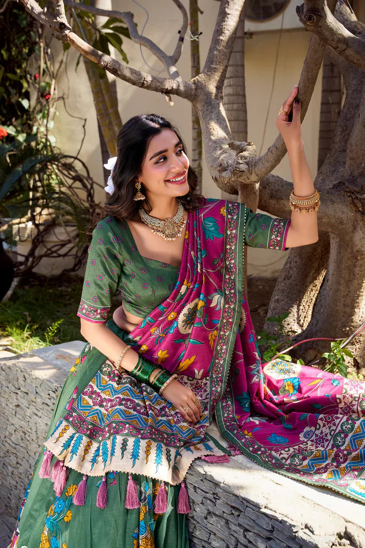 KALAMKARI TUSSAR SILK LEHENGA CHOLI WITH DUPATTAPFAB1100)