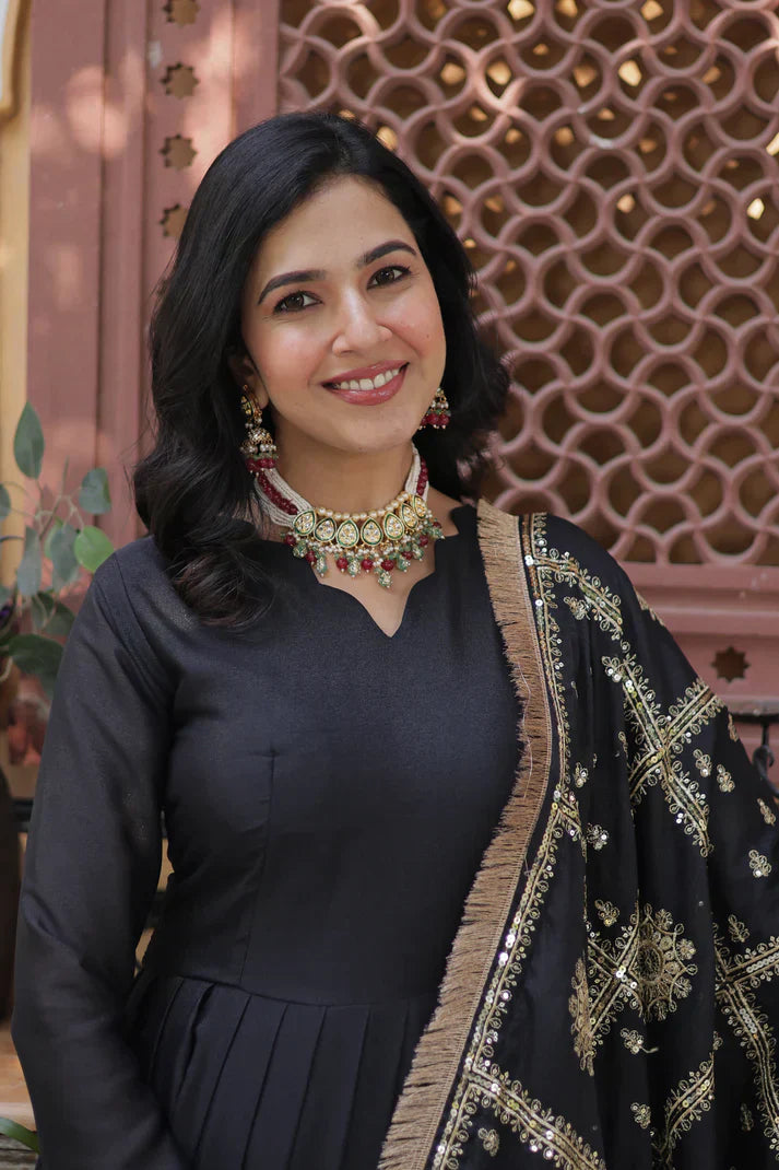 WEDDING SPECIAL STAR GEORGETTE ZARI SEQUINS EMBROIDERED GOWN WITH DUPATTAPFAB109)