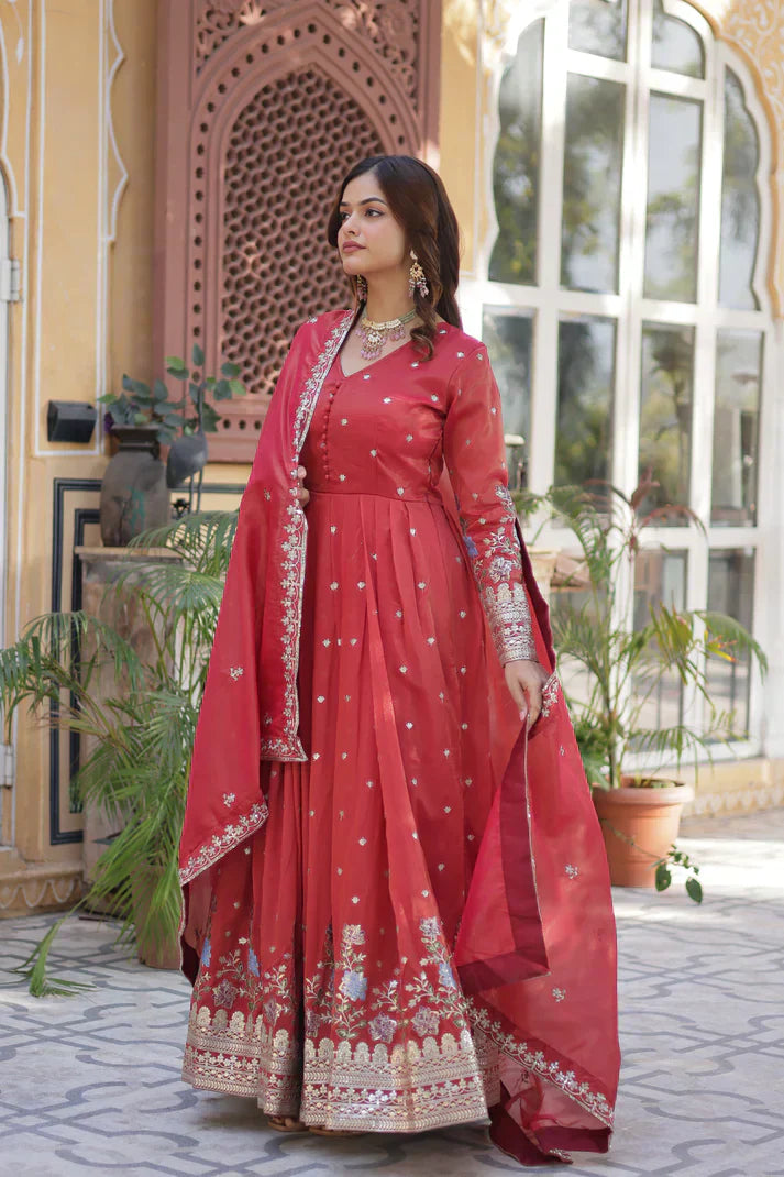 VISCOS COSMOS SEQUINS EMBROIDERED GOWN WITH DUPATTAPFAB172)