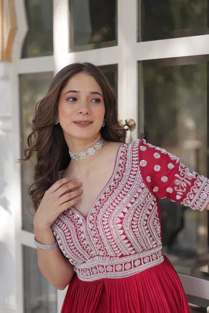 STAR GEORGETTE BEADS EMBROIDARY KURTI WITH LEHENGAPFAB187)