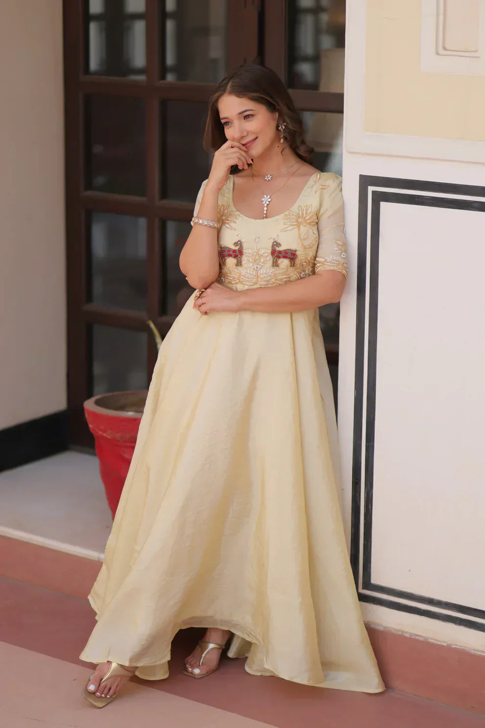 FESTIVAL SPECIAL GOLD CRUSH BEADS EMBROIDERED GOWNPFAB1177) 01