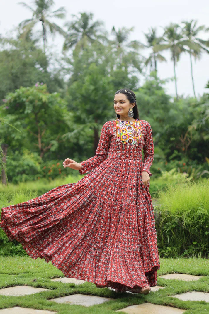 NAVRATRI SPECIAL COTTON GAMTHI PATCH WORK GOWN PFAB149) (01)