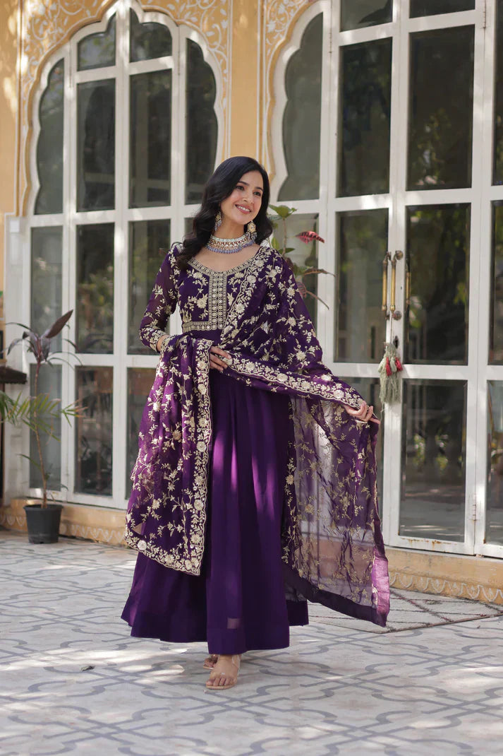 FAUX BLOOMING WITH SEQUANCE EMBROIDERED GOWN WITH DUPATTAPFAB186) (01)