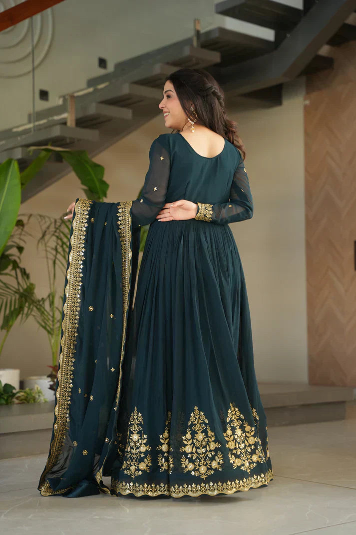 FAUX GEORGETTE SEQUANCE EMBROIDERED GOWN WITH DUPATTAPFAB191) (01)
