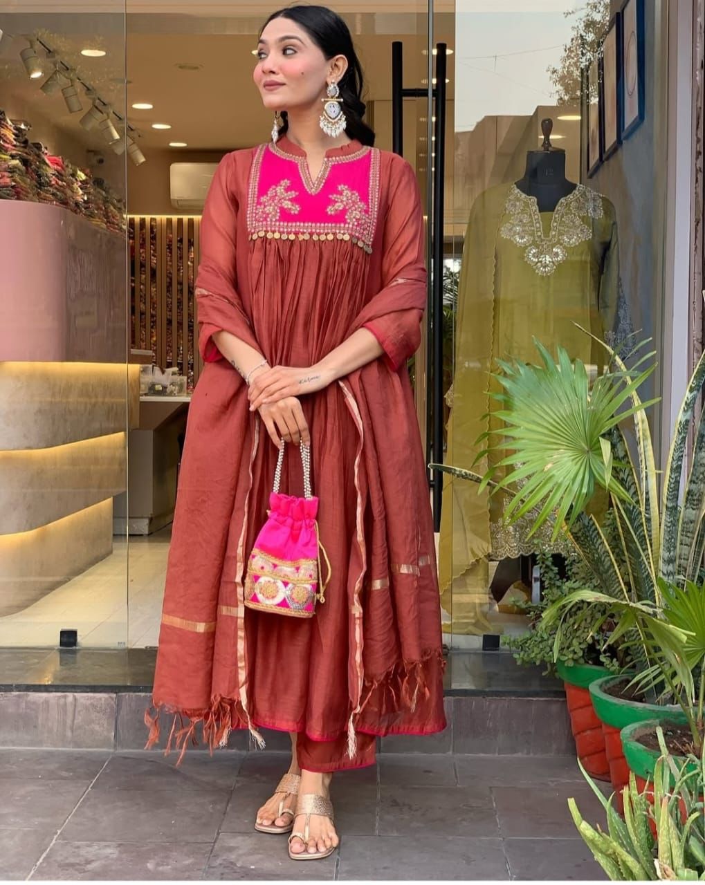 Shop our latest collection of Chanderi suit with cotton pant and dupatta 💗(PFAB140)