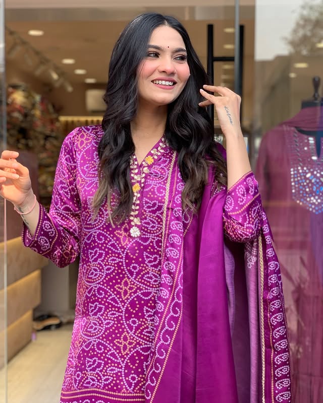 Beautiful Heavy quality Chinon Silk Fabric designer festive wear kurti pant and duppta (PFAB115)