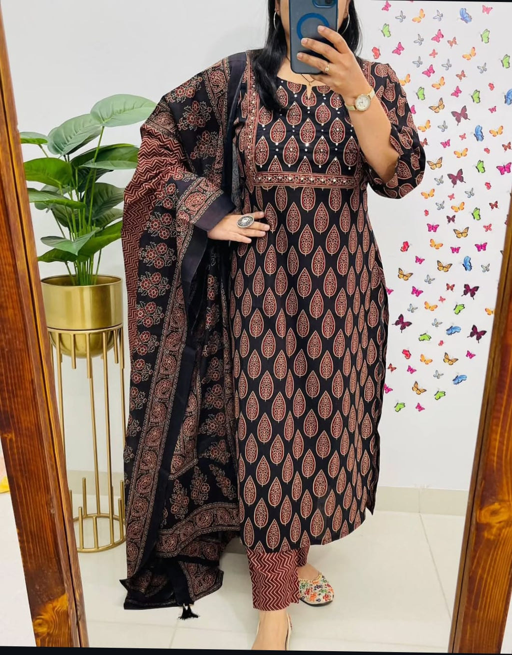 Premium fine cotton with handcrafted work on yoke paired with fine cotton dupatta with pant*....