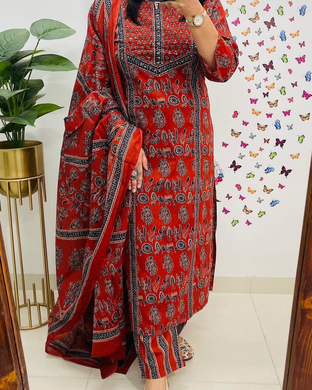 ❤️❤️❤️❤️❤️❤️❤️❤️*NEW COLOUR LUNCHING Voluminous Beutiful Suit Set(PFAB1403)