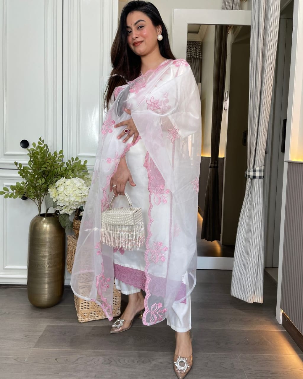 Beautiful cotton fabric kurti pant and dupatta.(PFAB1405)