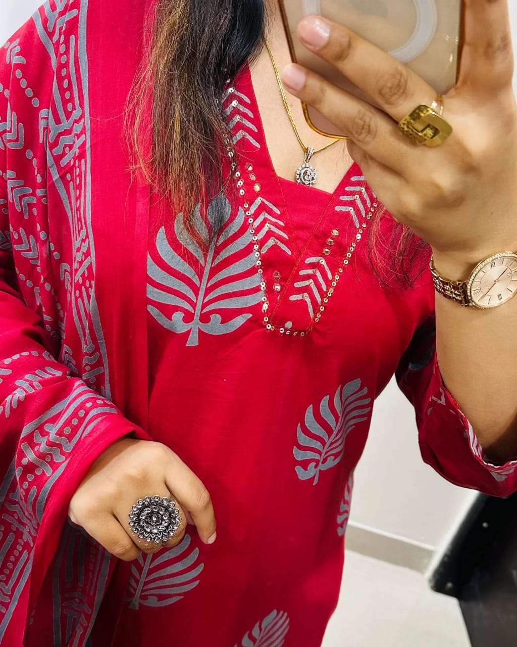 🌹🌹Pure fine Cotton fabric Sequence Work Kurti with Pant with cotton 100-100 Dupatta🌹🌹(PFAB1415)