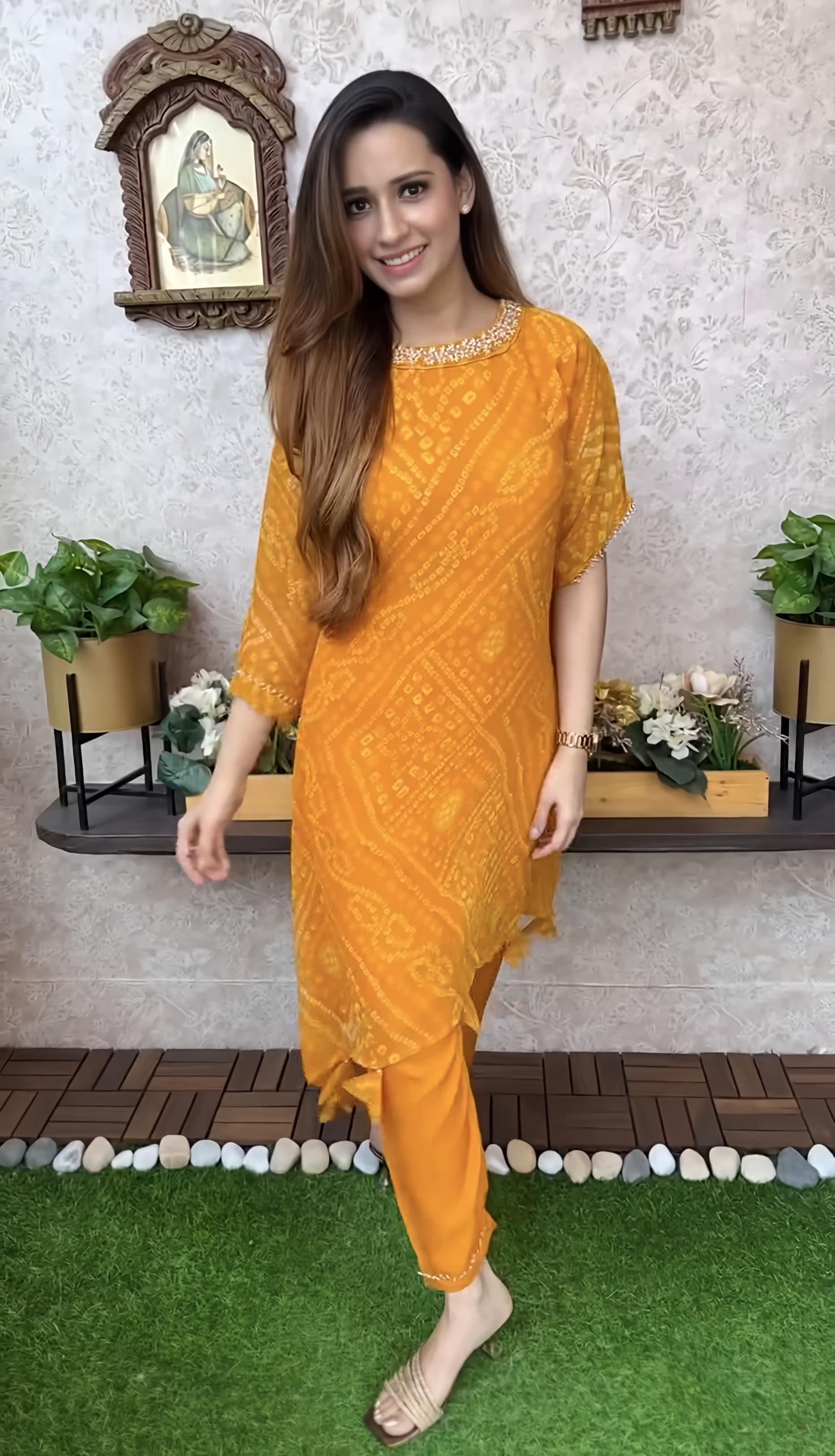 Export Chinnon Premium Bhandej Hand Work Kaftan Pattern Kurti With Premium Pant At Manufacturing Rate (PFAB1126)01