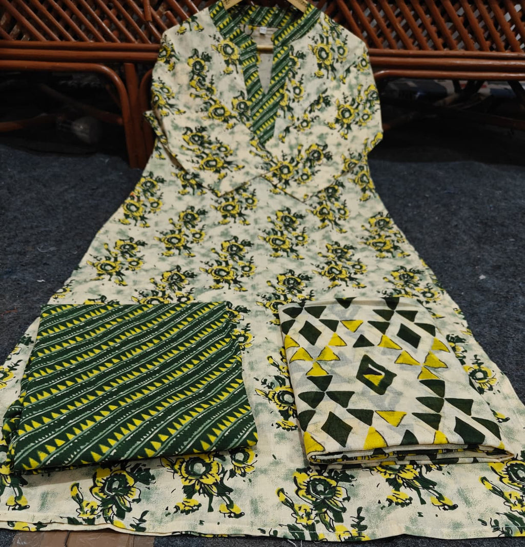 This suit features a stunning combination of light and dark green, and yellow colors(PFAB1469)