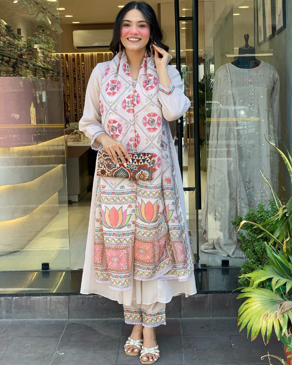 Premium Mul Chanderi 3 Pcs Gown Set (PFAB1484)